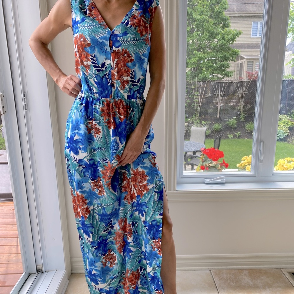 Floral cut out dress